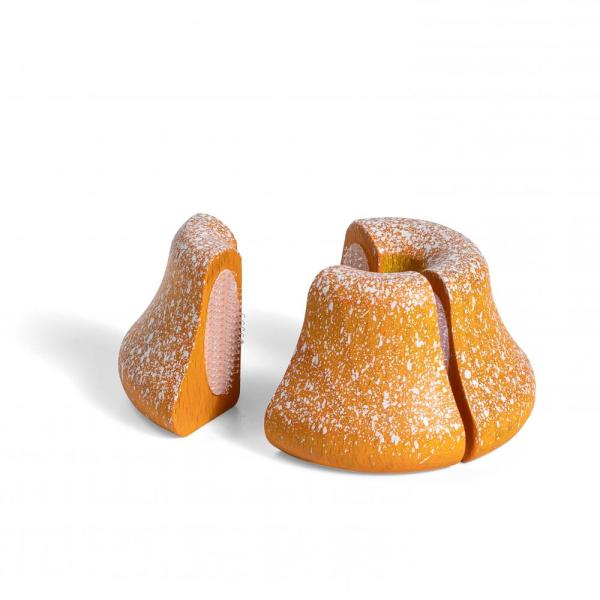 gugelhupf-zum-schneiden-aus-holz